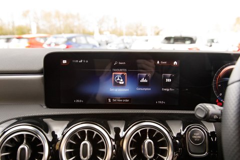 Mercedes-Benz A Class A 250 E AMG LINE PREMIUM PLUS 26