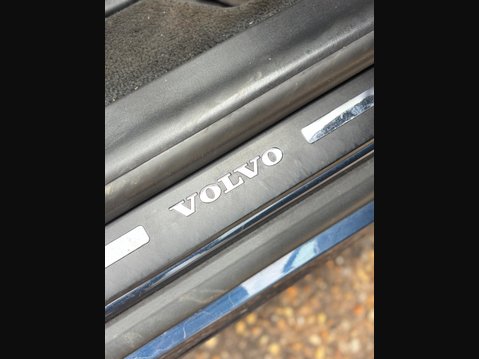 Volvo XC60 2.4 D5 SE Lux Nav Geartronic AWD Euro 5 5dr 30