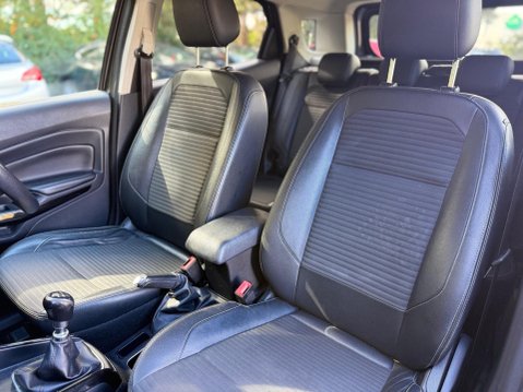 Ford Ecosport 1.5 TDCi Titanium Euro 6 (s/s) 5dr 12