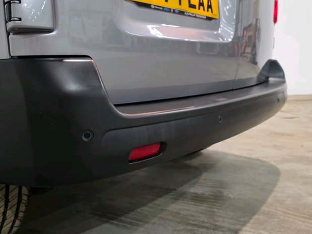 Fiat Scudo L1 H1 DIESEL 1.5 Multijet 120 7