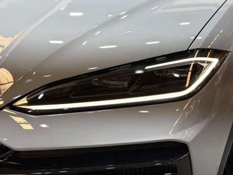 Lamborghini Urus 4.0 V8 BiTurbo 25.9kWh SE SUV 5dr Petrol Plug-in Hybrid Auto 4WD Euro 6 (80 49