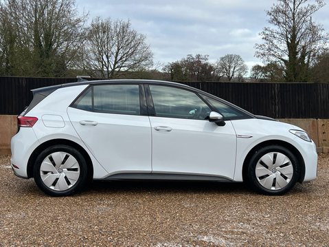 Volkswagen ID.3 Pro Performance 58kWh Life Auto 5dr 5