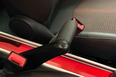 Mini Countryman 2.0 Cooper SD SUV 5dr Diesel Manual ALL4 Euro 5 (s/s) (143 ps) 36