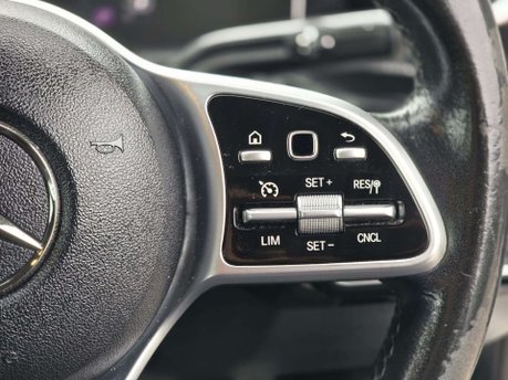 Mercedes-Benz A Class 1.5 A180d Sport (Executive) Hatchback 5dr Diesel 7G-DCT Euro 6 (s/s) (116 p 27
