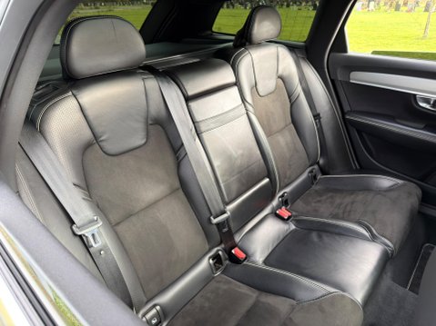 Volvo V90 2.0 D4 R-Design Auto Euro 6 (s/s) 5dr 36