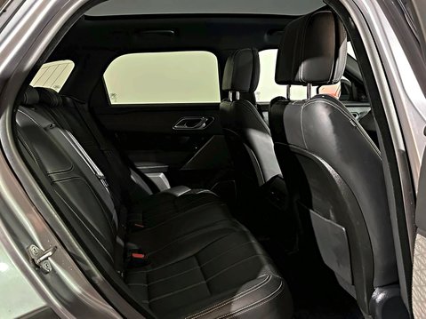 Land Rover Range Rover Velar R-DYNAMIC HSE 21
