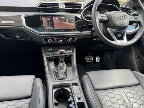 Audi RS Q3 RS TFSI QUATTRO VORSPRUNG 17