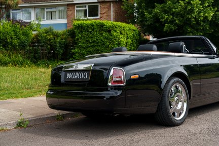 Rolls-Royce Phantom Drophead Coupé 17