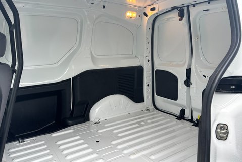 Peugeot Partner 850 S L1 1.6 Hdi 92ps Panel Van - Direct from MOD 9