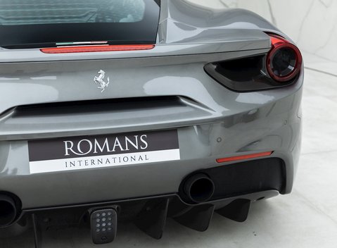 Ferrari 488 GTB 19