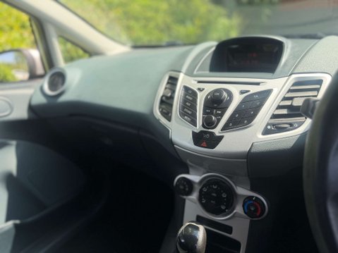 Ford Fiesta 1.4 Fiesta Zetec Auto 3dr 15