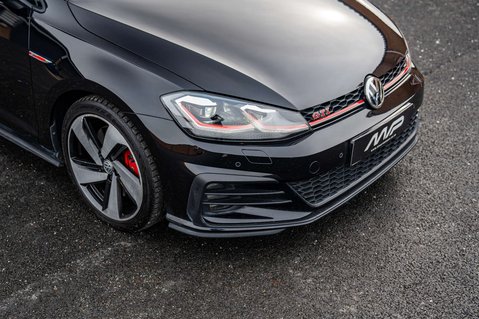 Volkswagen Golf 2.0 Golf GTi Performance TSi 5dr 27
