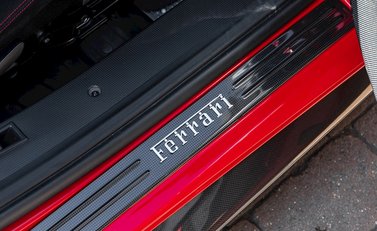 Ferrari 488 Pista 19