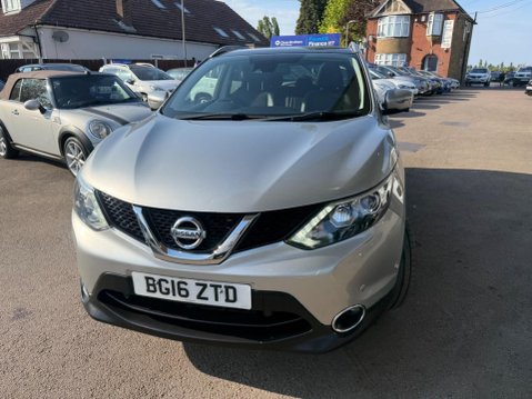 Nissan Qashqai 1.2 DIG-T Tekna XTRON 2WD Euro 6 (s/s) 5dr 3