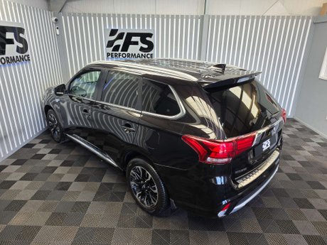 Mitsubishi Outlander 2.0h 12kWh GX4h SUV 5dr Petrol Plug-in Hybrid CVT 4WD Euro 6 (s/s) (200 ps) 15