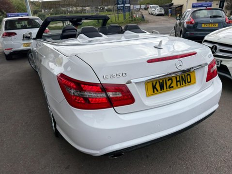 Mercedes-Benz E Class 2.1 E250 CDI BlueEfficiency Sport Cabriolet G-Tronic+ Euro 5 (s/s) 2dr 11