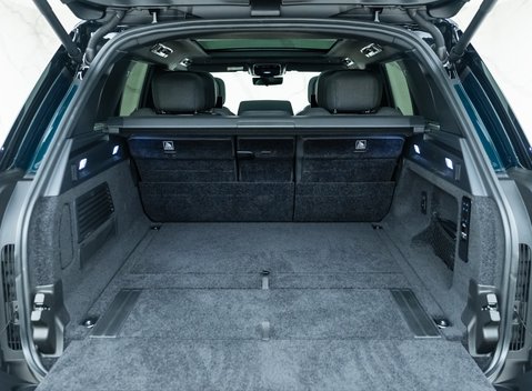 Land Rover Range Rover P530 SV 47