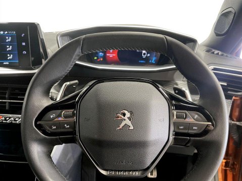 Peugeot 2008 1.2 PureTech Allure Premium + SUV 5dr Petrol EAT Euro 6 (s/s) (130 ps) 13
