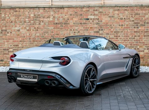 Aston Martin Zagato Vanquish Volante 9