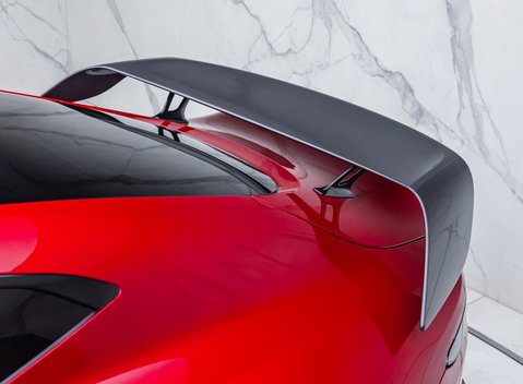 Aston Martin V12 Vantage 43