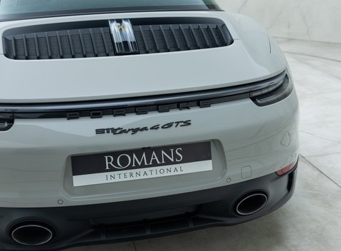 Porsche 911 Targa 4 GTS (992) 34