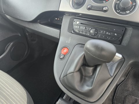 Renault Kangoo EXPRESSION 16V 24