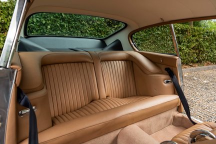 Aston Martin DB6 MKII 28