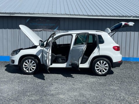 Volkswagen Tiguan 2.0 TDI BlueMotion Tech Match 2WD Euro 5 (s/s) 5dr 3