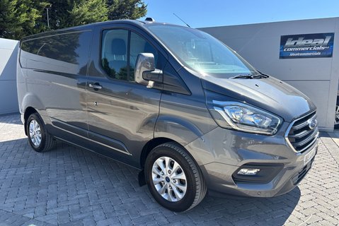 Ford Transit Custom 320 L1 Limited 170 ps Panel Van - Automatic 1