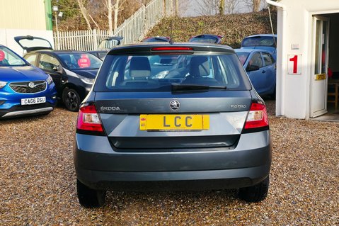 Skoda Fabia 1.2 SE TSI LOOK! £20.00 R/TAX .. 6 MAIN DEALER SERVICES! 1 OWNER..P/SENSORS 13