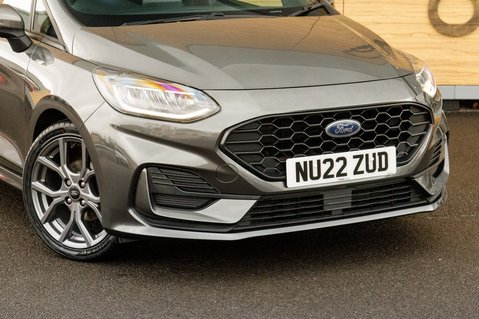 Ford Fiesta ST-LINE MHEV 10