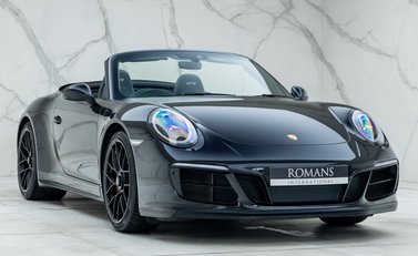 Porsche 911 Carrera GTS CABRIOLET (991.2) 9