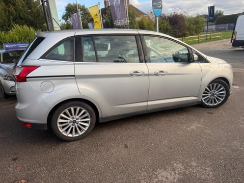 Ford Grand C-Max 1.5 TDCi Titanium Euro 6 (s/s) 5dr 7