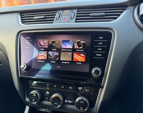 Skoda Octavia 1.5 Octavia SE L TSi Semi-Auto 5dr 24