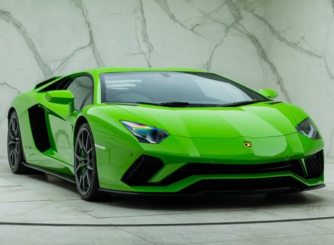 Lamborghini Aventador S LP 740-4 9