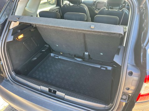Renault Captur 1.5 Captur Dynamique MediaNav dCi Auto 5dr 18