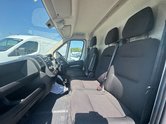 Citroen Relay MWB L2H2 Medium Roof Enterprise 35 Air Con Nav EURO 6 SELECT 13