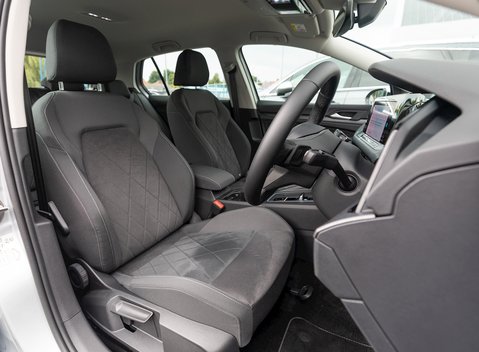 Volkswagen Golf 8 2.0 TDI Style 12