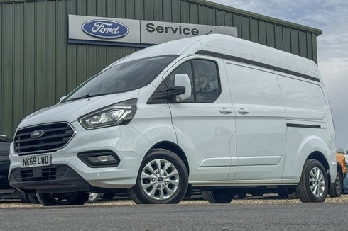 Ford Transit Custom LWB L2H2 High Roof Limited 300 Air Con Sensors EURO 6 NO VAT