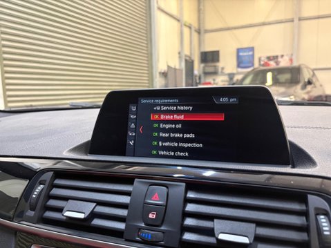 BMW 2 Series 3.0 M240i Euro 6 (s/s) 2dr 34