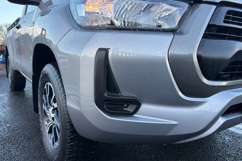 Toyota Hilux Active 4WD D-4D Single Cab Pickup - No VAT 19