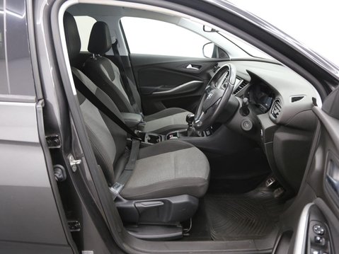 Vauxhall Grandland X 1.2 Turbo Design Line Euro 6 (s/s) 5dr 20