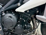 Triumph Street Triple 2013 ONLY 19K, QUICKSHIFTER, ARROW PIPE, NEW MOT 32