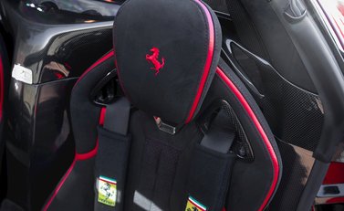 Ferrari LaFerrari Aperta 19