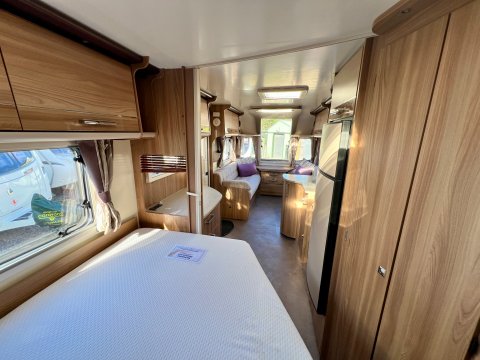 Bailey Unicorn Barcelona  26