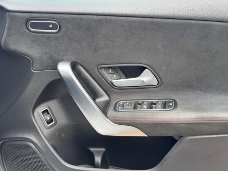 Mercedes-Benz A Class 1.3 A 250 AMG Line E Auto 4dr 32