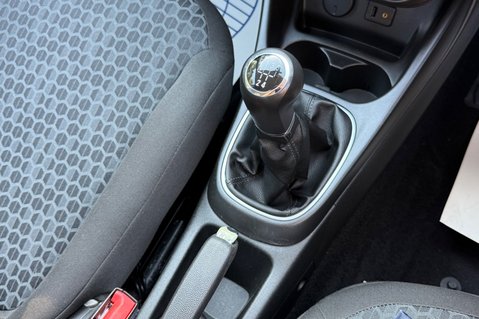 Vauxhall Corsa EXCITE AC ECOFLEX - HUGE SPEC - AIRCON - HEATED SEATS & STEERING WHEEL 7