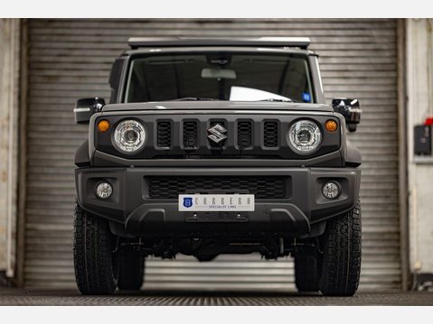 Suzuki Jimny Sierra ALLGrip SUV 1.5 Euro 6 (101 ps) 11
