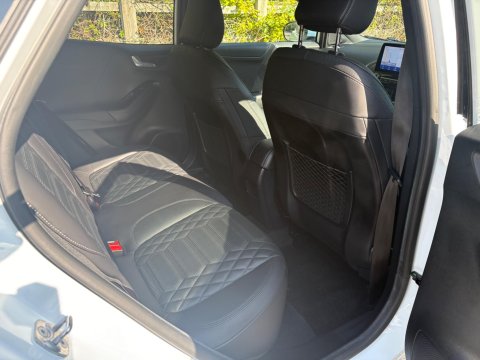 Ford Puma ST-LINE VIGNALE MHEV 19