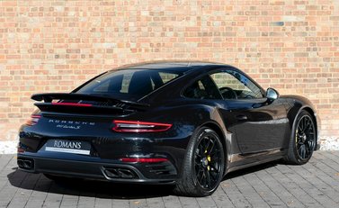 Porsche 911 (991.2) Turbo S 7